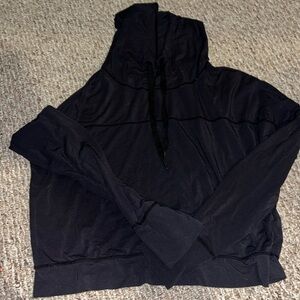 GapFit Breathe Cropped Hoodie